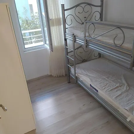 Spacious 4br And 2ba Private Pool In Didim